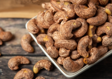 THƯỞNG THỨC HẠT ĐIỀU MỘT CÁCH NGON NHẤT